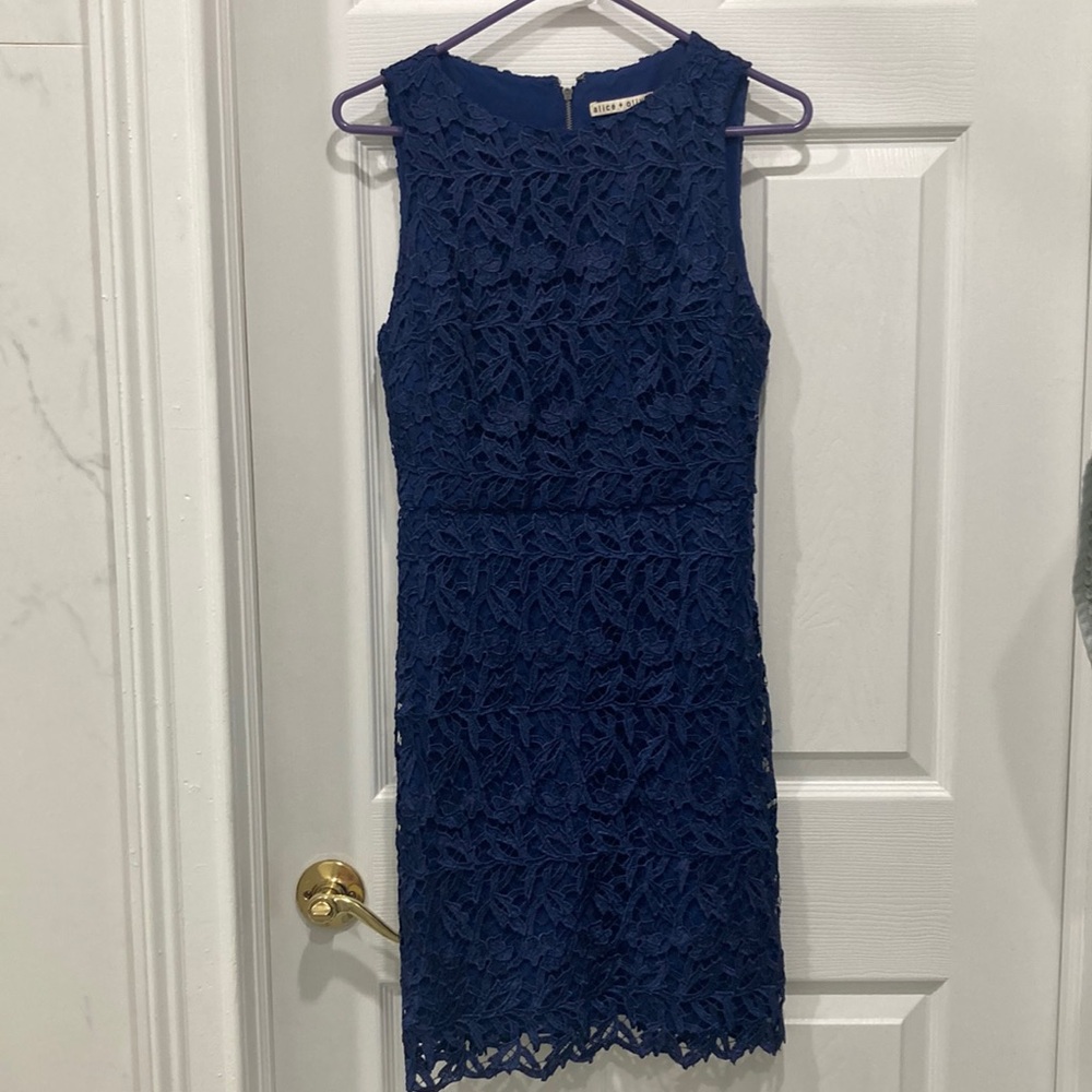 Alice + Olivia navy lace sheath dress
